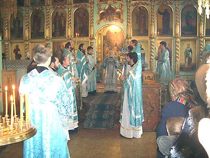 Владыка Прокл отслужил Божественную литургию на престольном празднике в честь иконы Божьей Матери «Неопалимая Купина».