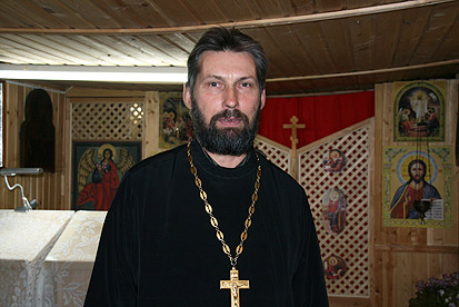 Настоятель прихода иерей Александр Карагузин.
