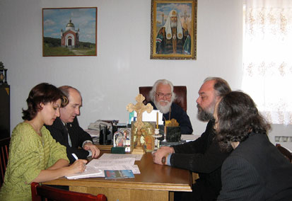 В здании Епархиального Управления прошла встреча архиепископа Симбирского и Мелекесского Прокла с министром регионального развития Ульяновской области.