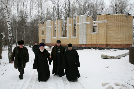 Строится новый храм в центре р.п.Кузоватово