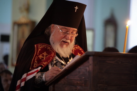 Архиепископ Симбирский и Мелекесский Прокл читает Великий Покаянный канон Андрея Критского
