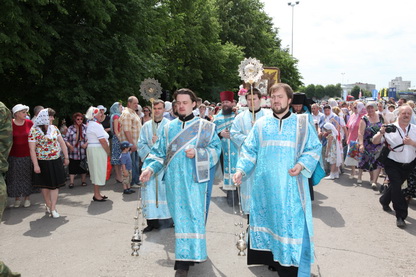 5 июня 2010 7-ой Симбирский крестный ход из Жадовского монастыря 