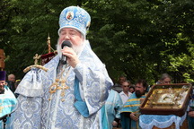 Архиепископ Прокл встретил Царицу Небесную на Соборной площади г.Симбирска