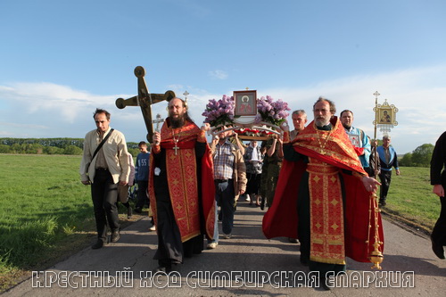 Симбирский Крестный ход 2011 года  село Арское