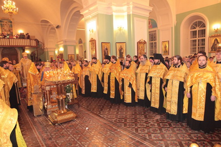 в соборе сослужили 34 священника