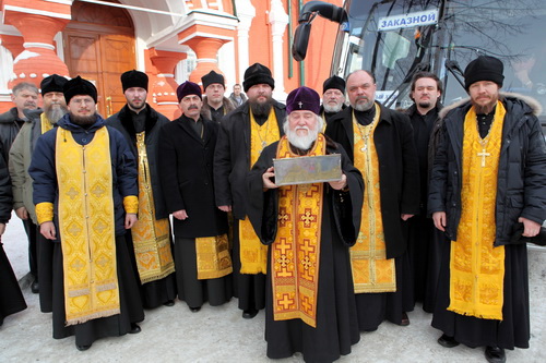 Крестный ход вокруг г.Симбирска со святыми мощами Апостола Андрея Первозванного