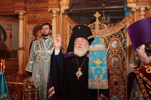 Архиепископ Симбирский и Мелекесский Прокл  7 апреля.2012.