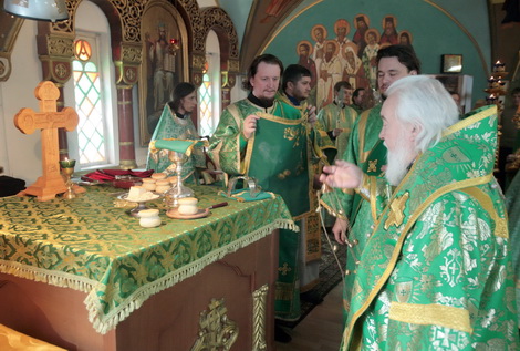 Божественная Литургия день памяти святого Серафима Саровского