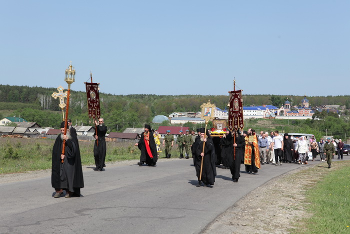 Крестный ход по Симбирской епархии 2012