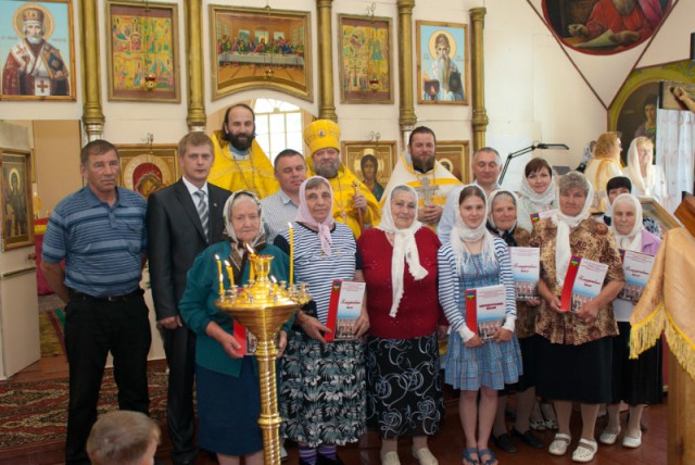 15 лет со дня освящения храма во имя всех святых в земле Российской просиявших р.п. Глотовка Инзенского района.